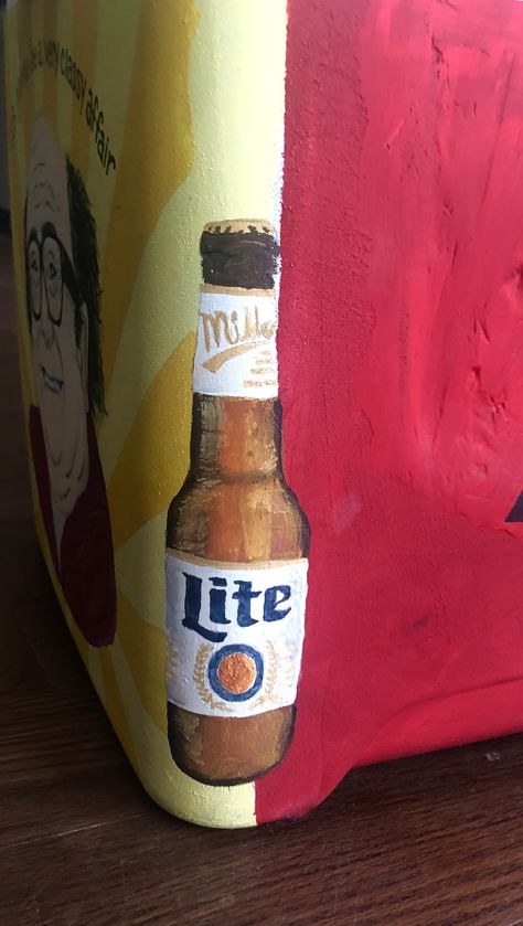 Free hand Miller Lite bottle painting Miller Lite Cooler Painting, Frat Cooler Miller Lite, Miller Lite Frat Cooler, Beer Bottle Painting, Cooler Ideas Fraternity, Painted Beer Bottles, Hand Painted Coolers, Nola Cooler, Bar Painting