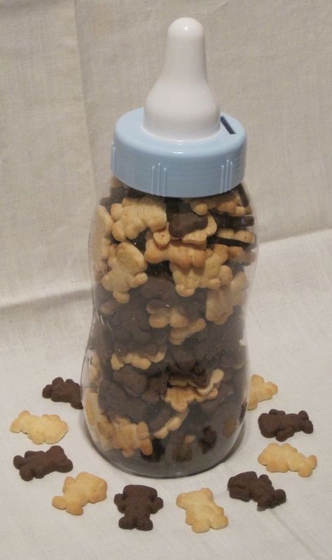 Guess How Many Teddy Grahams, How Many Bears Are In The Jar, Guess How Many Teddy Grahams In A Jar, Guess How Many Gummy Bears In A Jar, Baby Shower Guess How Many In A Jar, Teddy Bear Candy Table, Baby Shower Teddy Bear Centerpieces, Teddy Bear Baby Shower Theme Boy, Teddy Bear Dessert Table