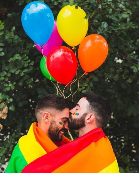 @hairyfixation on Instagram: “#PRIDE LOVE ♥️🎈🌈💫🎉 @alejandro__calvo & @ram_pit ⚡🖤➰➿〰️ #hairyfixation” Usa Pictures, Pride Rock, Lgbt Flag, Pride Day, Men Kissing, Feeling Pictures, Me Too Lyrics, Pride Parade, Kissing Couples