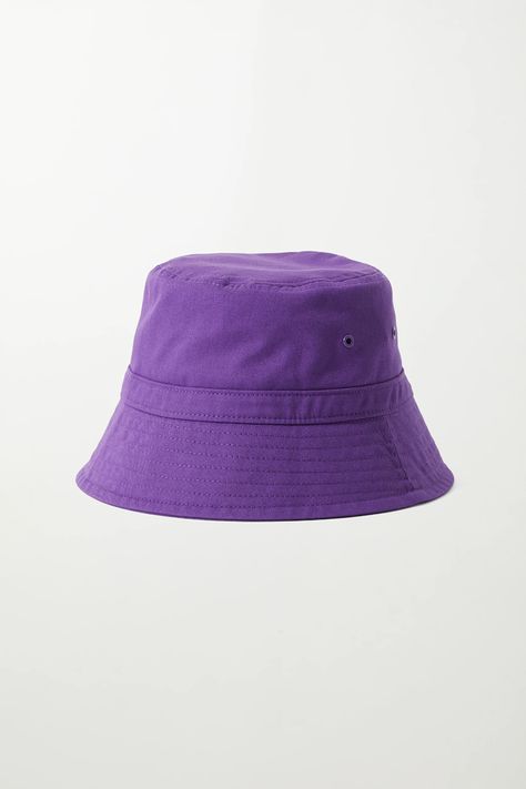 Attitude Bucket Hat - Purple - Hats - Weekday LV Aesthetic Bucket Hat, Purple Bucket Hat, Zoom Online, Swedish Street Style, Hats And Caps, Purple Hats, Shop Accessories, Women's Hats, Scarf Jewelry