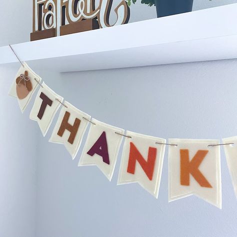 Thankful Felt Banner, Thanksgiving Felt Banner, Thanksgiving Decoration, Fall Decor, Thanksgiving Garland, Fall Garland, Thankful Garland - Etsy Thankful Banner Diy, Happy Fall Banner, Thanksgiving Wall Decorations Diy, Thanksgiving Felt Garland, Easy Thanksgiving Decor, Thanksgiving Garland Diy, Thanksgiving Decorations Kids, Fall Banners Ideas Diy, Diy Thanksgiving Garland