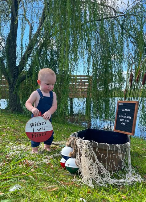 First Birthday Fishing Theme Photoshoot, Fishing Themed Photoshoot, Ofishally One Pictures, Gone Fishing Photo Shoot, Fishing Birthday Pictures, O Fish Ally One Birthday Food Ideas, 1 Year Fishing Birthday, O Fish Ally One Birthday Photoshoot, Ofishally One Birthday Photoshoot