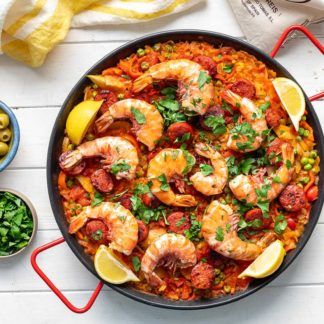 Chorizo Paella, Paella Party, How To Cook Chorizo, Chorizo Recipes, Paella Recipe, Rice Dish, Healthy Kitchen, Rice Dishes, Chorizo