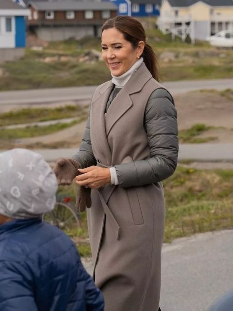 See All of Queen Mary of Denmark’s Looks From Her Recent Royal Tours Queen Mary Ii, Chloe Crossbody Bag, White Tweed Dress, Vogue Scandinavia, Lavender Gown, Tan Mules, Denmark Fashion, Princess Mary Of Denmark, Mary Of Denmark