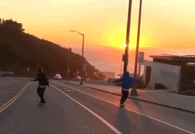 Skateboarding Aesthetic, With Friends Aesthetic, Skate Aesthetic, Skateboarding Tricks, Skateboard Aesthetic, Aesthetic Gifs, Skate Gif, Skateboard Photography, Aesthetic Places