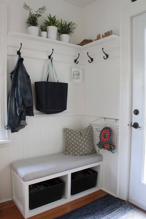 Diy Organize, Ingangs Decor, Small Mudroom, Små Rum Lidt Plads, Decoration Hall, Hallway Gallery, Vstupná Hala, Entry Storage, Entryway Decor Small