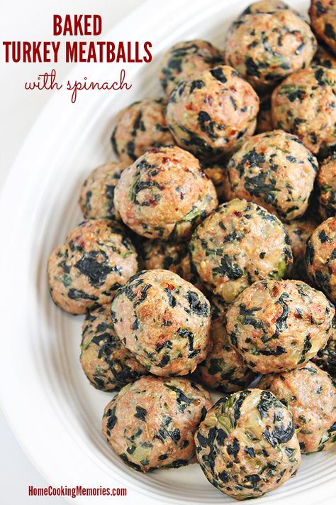 Turkey Meatballs With Spinach, Meatballs With Spinach, Zucchini Zoodles, Baked Turkey Meatballs, Meatball Sandwiches, Spinach Meatballs, Turkey Meatballs Baked, Spinach Recipe, Spaghetti Dinner