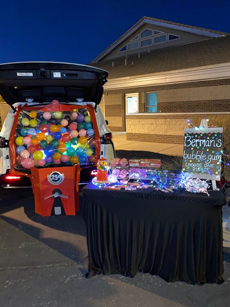 Trunk or treat #trunkortreatideas #halloween #trunkortreat Bubble Gum Trunk Or Treat Ideas, Girl Scout Trunk Or Treat Theme, Anime Trunk Or Treat, Bubble Gum Trunk Or Treat, Girl Scout Trunk Or Treat, Gumball Trunk Or Treat, Gumball Machine Trunk Or Treat, Harry Potter Trunk, Halloween Car Decorations