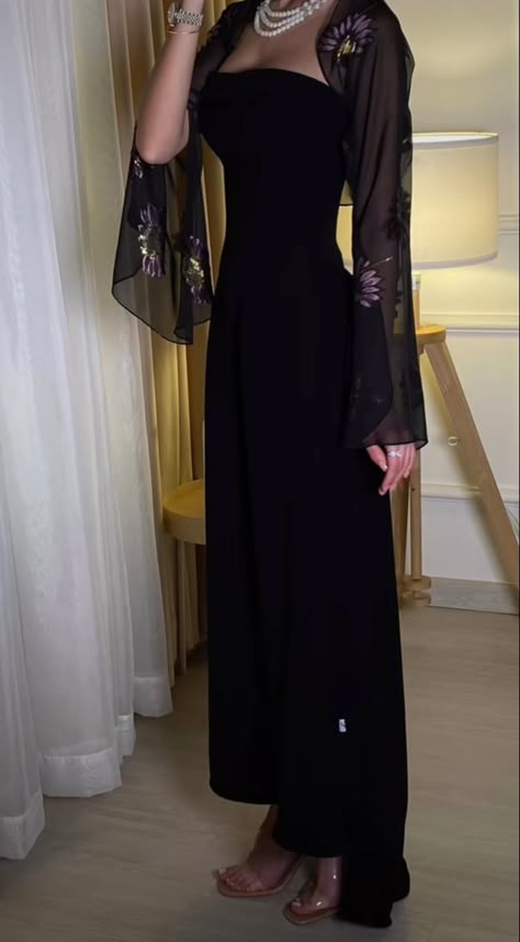 Flare Sleeves Dress, Bolero Over Dress, Black Gown Elegant Classy With Sleeves, Disgner Dress, Long Sleeve Black Prom Dress, Long Sleeve Formal Dress, Black Formal Gown, Evening Dress Black, Arabic Dress