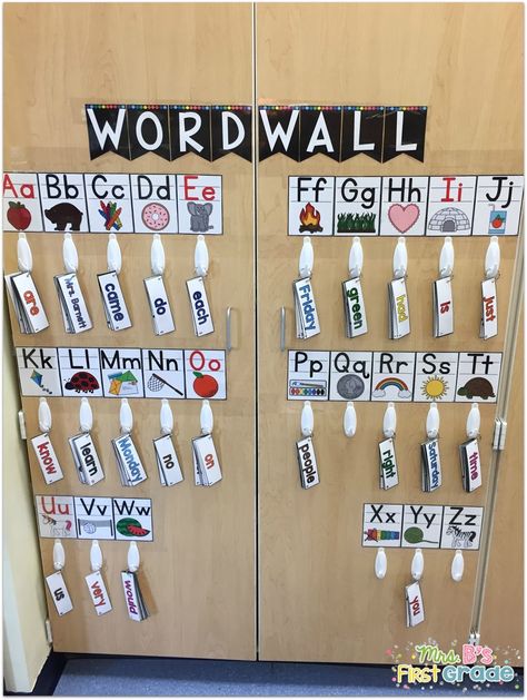 Pre K Word Wall Ideas, Alphabet Wall Kindergarten, Writing Wall 1st Grade, Decorate Kindergarten Classroom Ideas, Prek Word Wall, Spelling Wall Display, Heart Word Wall Kindergarten, Preschool Word Wall, Heart Word Wall