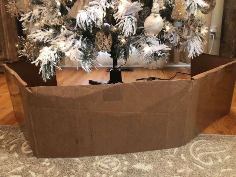 DIY Tree Box Container - The Shabby Tree Christmas Tree Stand Cover, Cardboard Tree, Big Christmas Tree, Christmas Tree Base, Christmas Tree Box, Pretty Christmas Decorations, The Shabby Tree, Tree Box, Shabby Tree