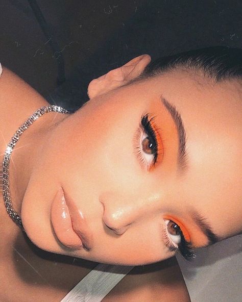 Orange Eye Makeup, James Charles Palette, Orange Eyeshadow, Michelle Phan, Orange Makeup, Natural Makeup Tutorial, Makeup Eye Looks, James Charles, Looks Black