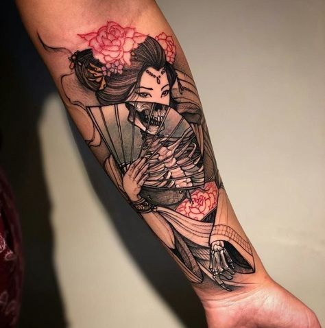 Tato Geisha, Geisha Tattoo Design, Geisha Tattoo, Tato Lengan, Black Girls With Tattoos, Fesyen Rambut, Inspiration Tattoos, Red Ink Tattoos, Dope Tattoos For Women