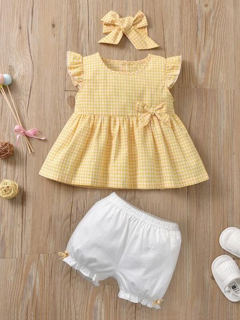 Newborn Baby Dresses, Kids Dress Collection, Cute Cap, Baby Frock Pattern, Gingham Top, Baby Girl Shorts, Baby Dress Design, Kids Designer Dresses