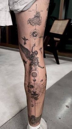 Tatouage Fibonacci, Geometric Tattoo Leg, Simple Leg Tattoos, Leg Tattoos Small, Tato Geometris, Mangas Tattoo, Simple Tattoos For Guys, Tato Lengan, Tattoo Inspiration Men