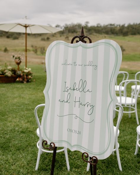 This vintage inspired welcome sign is bringing all of those Bridgerton vibes. Those soft mint stripes paired with the script font and ornate shape bring romance and softness to the day. Paired with the perfect easel and you have yourself a garden wedding fit for the queen! Garden Wedding Signs, Garden Party Wedding Signage, Garden Wedding Welcome Sign, Garden Wedding Details, Whimsical Wedding Signage, Vintage Wedding Details, Vintage Garden Party Wedding, Garden Wedding Signage, Easel Welcome Sign