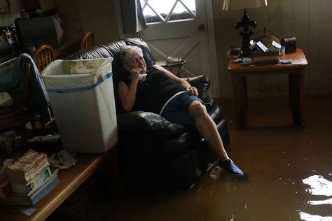 Joe Raedle, United States (Professional, Current Affairs & News) Flooded Room, New England Vacation, Sony World Photography Awards, England Vacation, High And Dry, Flood Damage, South Louisiana, The Weather Channel, Photography Contests