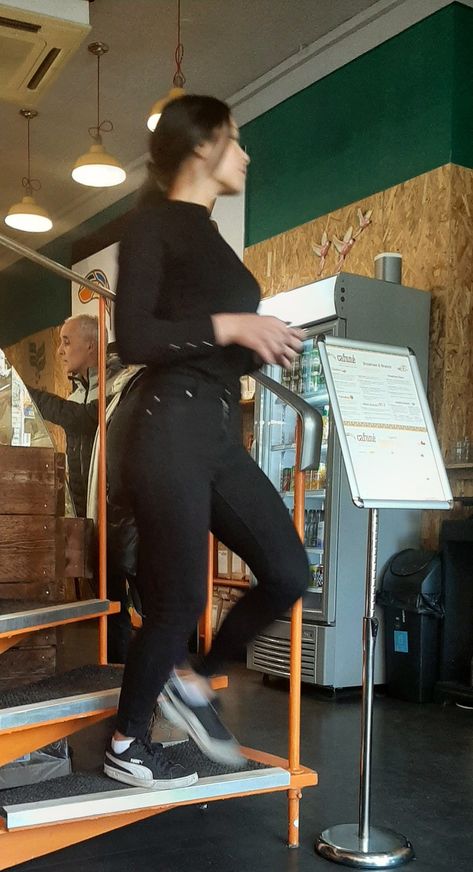 https://flic.kr/p/2n8ffni | Waitress Service in motion Restaurant Job Outfit, Pretty Waitress Aesthetic, Work Aesthetic Restaurant, Busser Restaurant Outfit, Black Waitress Outfit Restaurant, Working At Restaurant, Waitressing Job Aesthetic, Bartender Woman Outfit, Working At A Restaurant