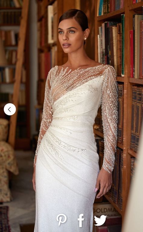 Design Article, Women Suits Wedding, Stylish Wedding Dresses, Applique Wedding Dress, Wedding Look, Wedding Aesthetic, Engagement Dresses, Exclusive Wedding, Western Wedding