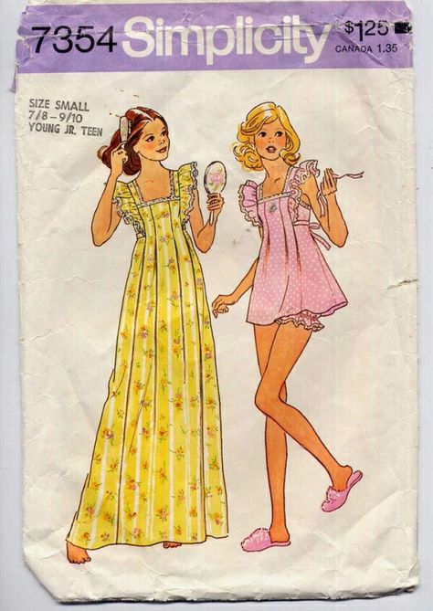 70's patterns Nightgown Sewing Pattern, Vintage Clothes Patterns, Babydoll Nightgown, Patron Vintage, Vintage Dress Patterns, 1970s Fashion, Simplicity Sewing Patterns, Moda Vintage, Vintage Lingerie