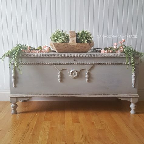 "A nice surprise to break up the doldrums was a visit from my sister! She went 'shopping' in the Garage to find something special for her new house. She picked out this hope chest which I've had for some time now. She chose the beautiful Limestone Chalk Style Paint by General Finishes and I took the opportunity to use my new Palm Pro which I won from Zibra Paint (so comfortable and left a smooth finish with no brushmarks!)." - GarageMama Vintage Chalk Painted Furniture Ideas, Hope Chest Makeover, Cedar Chest Redo, Antique Game Table, Painted Cedar Chest, Furniture Australia, Chalk Painted Furniture, Chest Makeover, Painted Furniture Ideas