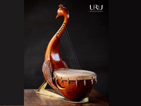 Indian Instruments, Chola Dynasty, Indian Musical Instruments, Ancient Music, Mythological Animals, Instruments Art, Art Musical, Gentleman Aesthetic, Healing Magic