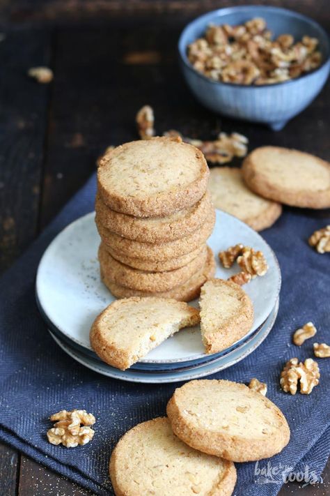 Maple Walnut Shortbread Cookies | Bake to the roots Walnut Shortbread Cookies, Toffee Shortbread Cookies, Maple Shortbread Cookies, Maple Shortbread, Maple Toffee, Toffee Shortbread, Walnut Shortbread, Cookies With Walnuts, Best Shortbread Cookie Recipe