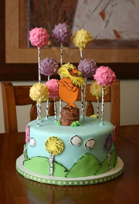 The Lorax Cake... So going to make this for Jim! Dr Suess Cakes, Lorax Cake, Lorax Birthday, Lorax Party, Dr Seuss Cake, Doctor Suess Birthday, Tasty Cakes, Dr Seuss Birthday Party, Dr. Seuss