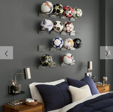 Boys Soccer Bedroom, Soccer Themed Bedroom, Soccer Room Decor, Soccer Bedroom, Sports Room Boys, Boy Sports Bedroom, Soccer Room, Football Rooms, Football Bedroom