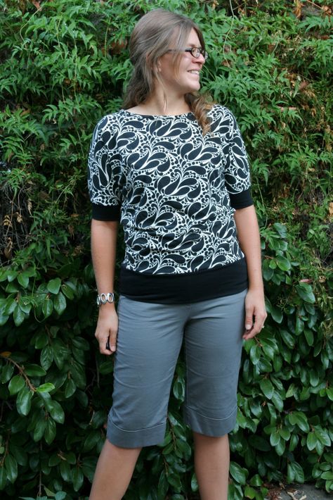 Dolman Shirt, Get It Together, Dolman Sleeve Top, Dolman Top, Dolman Sleeve Tops, Top Sewing Pattern, Latest T Shirt, Top Pattern, Dolman Sleeve