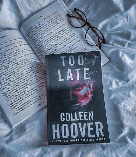 Too Late Colleen Hoover, Teenage Books To Read, Book Bucket, Colleen Hoover Books, 100 Books To Read, Book Instagram, Fantasy Books To Read, Unread Books, Recommended Books To Read