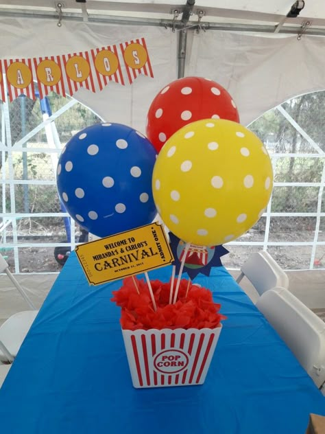 Carnival Table Decorations Centerpieces, Centerpieces For Carnival Theme Party, Diy Circus Birthday Party, 1st Bday Carnival Theme, Circus Birthday Party Centerpieces, Carnival Party Theme Decorations, Carnival Theme Diy Decorations, Circus Birthday Centerpieces, Carnival Theme Table Centerpieces