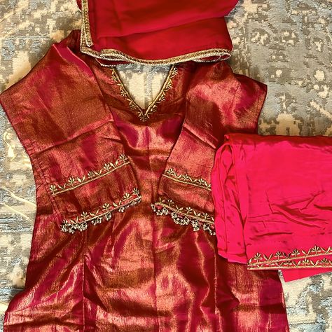 Hot Pink Color Brand New Suit With Premium Quality Fully Boutique Piece Shimmer Suit Design, Indian Salwar Suit, Salwar Dress, Indian Party Wear, Hot Pink Color, Punjabi Suit, Work Suits, Boutique Dress Designs, Embroidery Designs Fashion