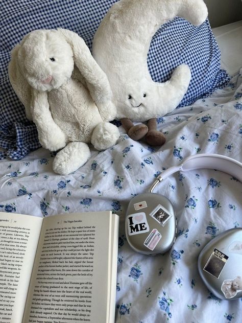 Blueberry Girl, Jellycat Stuffed Animals, People Leave, Blue Rooms, Lazy Sunday, Cute Stuffed Animals, Room Inspiration Bedroom, Cute Plush, Bedroom Aesthetic