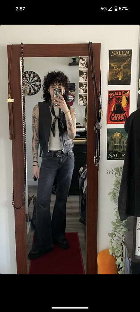 Masc Romantic Goth Outfits, Goth Farmer, Goth Masculine Outfits, Southern Gothic Fashion, Romantic Goth Outfits, Masculine Outfits, Romantic Goth, Southern Gothic, Aesthetic Ideas