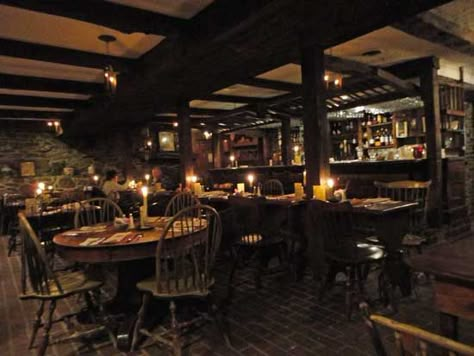 Cozy Tavern Aesthetic, Old Tavern Aesthetic, Tavern Photography, Tavern Aesthetic, Colonial Tavern, Old Town Cafe, Fantasy Inn, Village Tavern, Hobbit Birthday