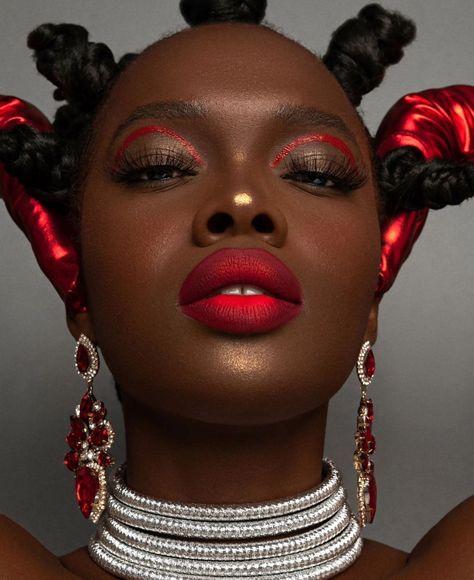 Makeup looks/ makeup ideas/ eye makeup/eye shadow looks/ lips/ lipsticks/ liparts/ hairstyles/ earrings/ red /braids Lunar New Year Makeup, Night Glam Makeup, Vday Makeup, Red Eyeshadow Makeup, Red Photoshoot, 2024 Makeup, Jin Magazine, Red Makeup Looks, Fashion Show Makeup