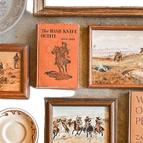 Old West Home Decor, Thrifted Western Decor, Western Framed Wall Art, Vintage Western House Decor, Maximalist Western Decor, Western Cottage Decor, Vintage Western Room Ideas, Classy Western Decor, Retro Western Decor