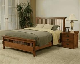 Style King Bed, Low Profile Bedroom, Simple Bed Designs, Quarter Sawn Oak, Wood Bed Design, Oak Beds, Oak Bedroom, California King Bedding, Mission Style