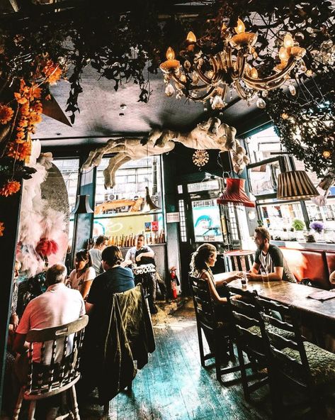 Best Bars London, Pub Ideas, Bars In London, Alphabet Dating, Cozy Bar, Secret London, Secret Bar, Dating Ideas, London Pubs