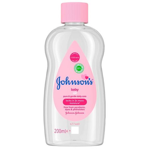 Johnson Baby Oil, Massage Bebe, Johnsons Baby, Baby Toiletries, Gentle Baby, Baby Lotion, Baby Massage, Moisturizer For Dry Skin, Aftershave