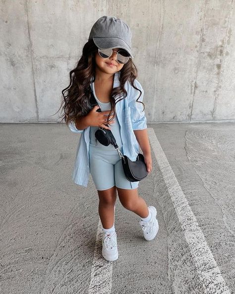 Kids Outfits Daughters, Stylish Kids Outfits, Fashion Baby Girl Outfits, Toddler Girl Style, Kids Fashion Clothes, Kids Fashion Girl