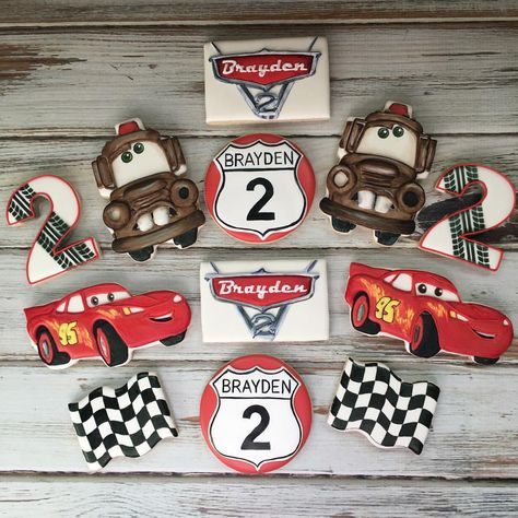 Cars Themed Cookies Lightning Mcqueen, Lightning Mcqueen Birthday Cookies, Cars Cookies Disney, Lightning Mcqueen Cookies, Car Cookies, Disney Cars Birthday, Car Themed Parties, Cars Theme Birthday Party, Cars Party