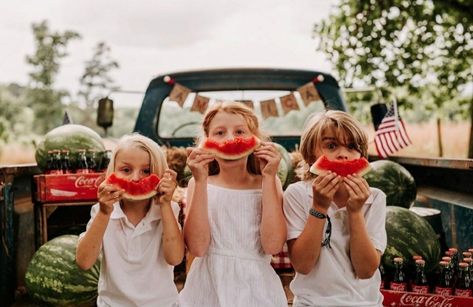 Fourth Of July Pictures Kids, 4th Of July Aesthetic Vintage, Fourth Of July Photoshoot Kids, 4th July Aesthetic, 4th Of July Family Photos, July 4th Photoshoot, 4th Of July Photoshoot Ideas, July 4th Aesthetic, July Widget