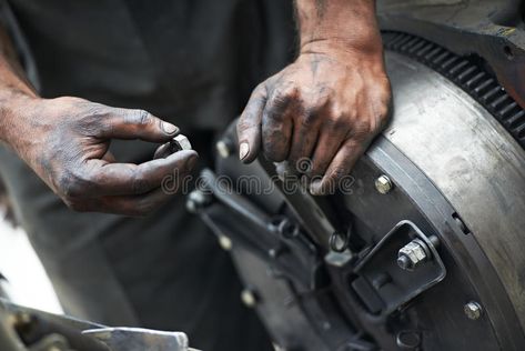 Auto Repair Shop Aesthetic, Auto Body Shop Aesthetic, Repair Shop Aesthetic, Mechanic Hands, Mechanics Photography, Mechanics Aesthetic, Mechanics Hands, Affordable Car, Car Problems