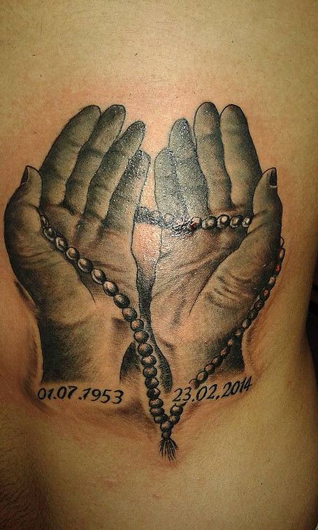 Hands And Rosary Tattoo, Open Hands Tattoo, Gods Hands Tattoo, Muslim Tattoos, Nan Tattoo, Prayer Hands Tattoo, Wake Up Tattoo, Reference Tattoo, Praying Hands With Rosary