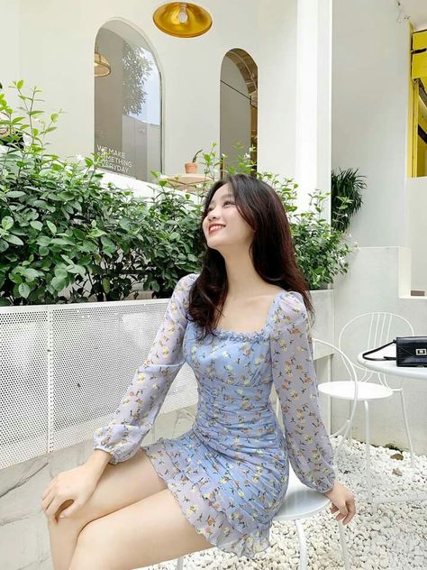 Simple Dresses Casual Classy, Long Summer Dress Outfits, Body Con Dress Outfit, Dress Ootd, Fashion Top Outfits, Ootd Inspo, Korean Fashion Dress, Bodycon Floral Dress, Classy Casual Outfits