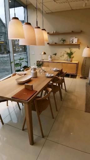 Ikea Dining Room, Small Table And Chairs, Tromso Norway, Ikea Dining, Dining Table Design Modern, Simple Dining Table, Boho Dining Room, Dinning Room Design, Dining Room Interiors