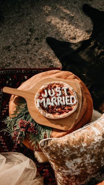 Flora Gibson on Instagram: "My last wedding of the year with Sheri and Nick. From the lady bugs surrounding Sheri in the forest to the pizza and cannoli picnic and Etta James on the beach it was so uniquely magical and them. Thanks so much for letting me be a part of it. #pointreyeswedding #sweitzerfarmwedding #mendocinowedding #mendocinoelopement #mendocinoelopementphotographer #pointreyesphotographer #marinwedding #bigsurelopement #bigsurphotographer #rfpotd #wildelopements" Wedding Pizza Oven, Pizza After Wedding, Brick Oven Pizza Wedding, Pizza Bar For Wedding, Pizza Oven Wedding, Wood Fire Pizza Wedding, Pizza Catering Wedding, Pizza Decoration Ideas, Pizza Party Wedding Reception