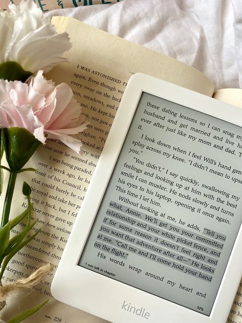 Mood Reader Quotes, Editor Aesthetic Book, Annie And Will Practice Makes Perfect, Reading Romance Aesthetic, Bookstagram Kindle Inspiration, Practice Makes Perfect Aesthetic, Romance Book Reader Aesthetic, Kindle Reading Aesthetic, Ebook Reader Aesthetic